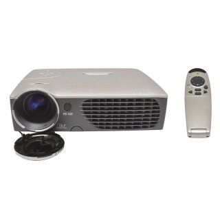 Acer PD 520 1024 x 768 DLP Projektor 1500 ANSI-Lumen Kontrast 1800:1 + Remote Control